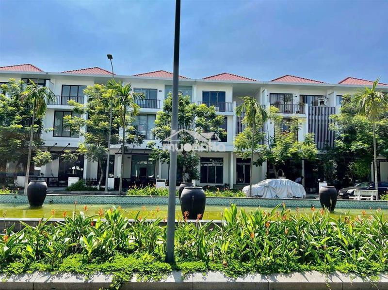 Nhà 3 tầng royal park khu b full nội thất