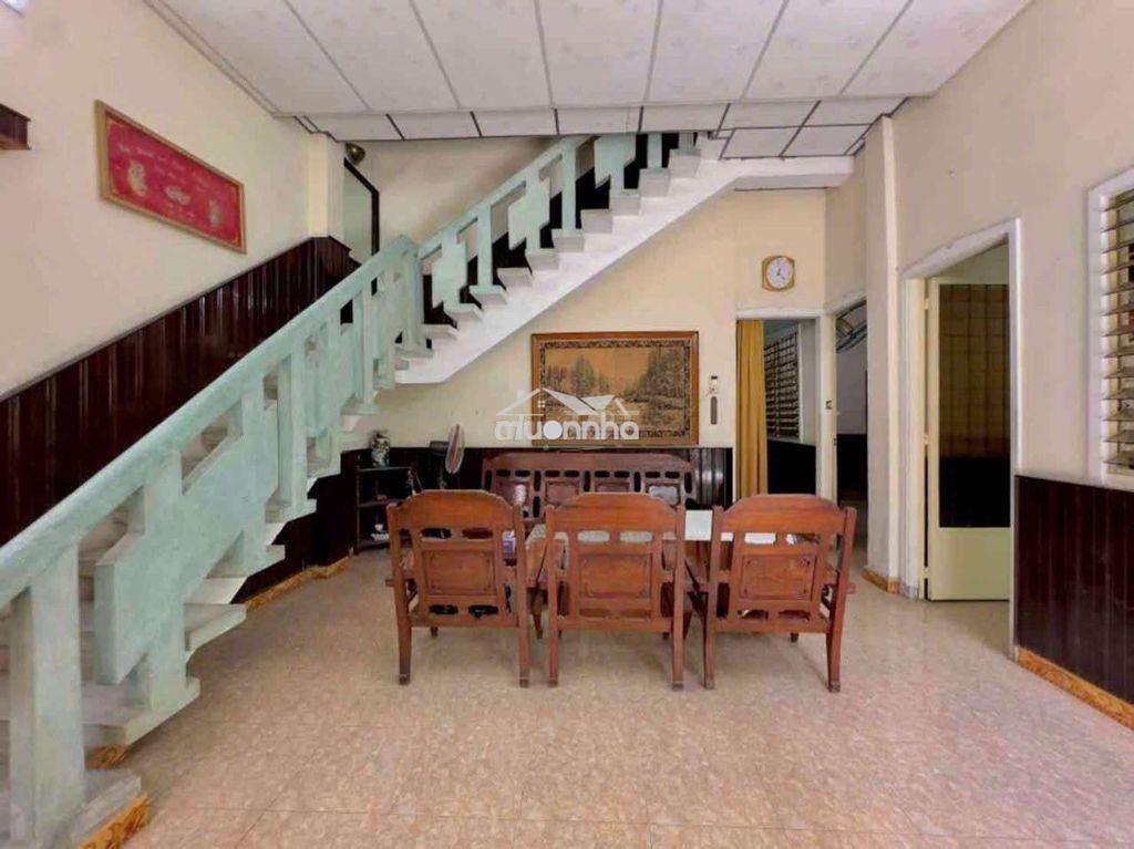 Hàng hiếm phú nhuận - trần hữu trang - 8.7x15.5( nở hậu 9.2) - giá25ty - 4