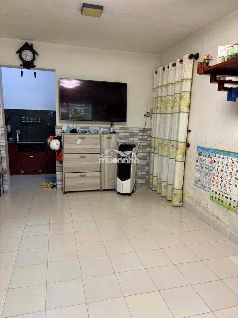 Bán cc tây thạnh lầu 1 dt 58m 2p 1 vs giá 2.9 ty - 2