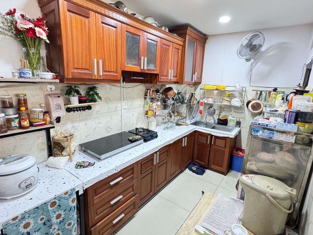 Nhà giáp chợ hoa đầm sen quận 11 , 63m2 , hẻm xe hơi thông - 3
