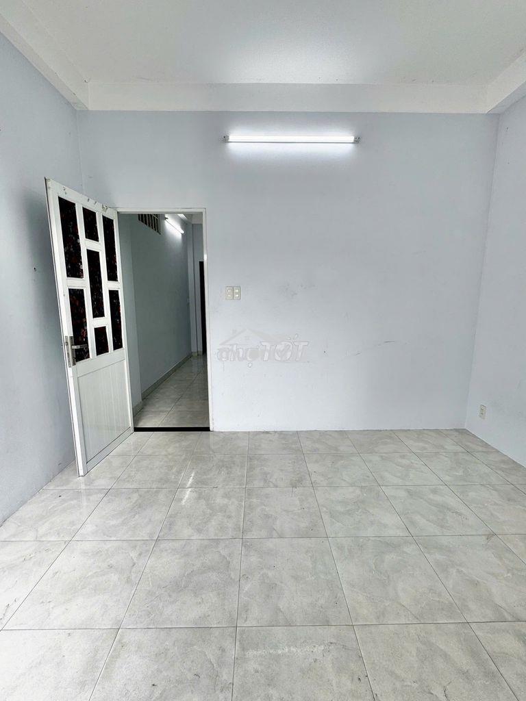 Nhà 2 lầu 2pn, sân phơi, khu gò xoài, bhh a, bình tân - 4