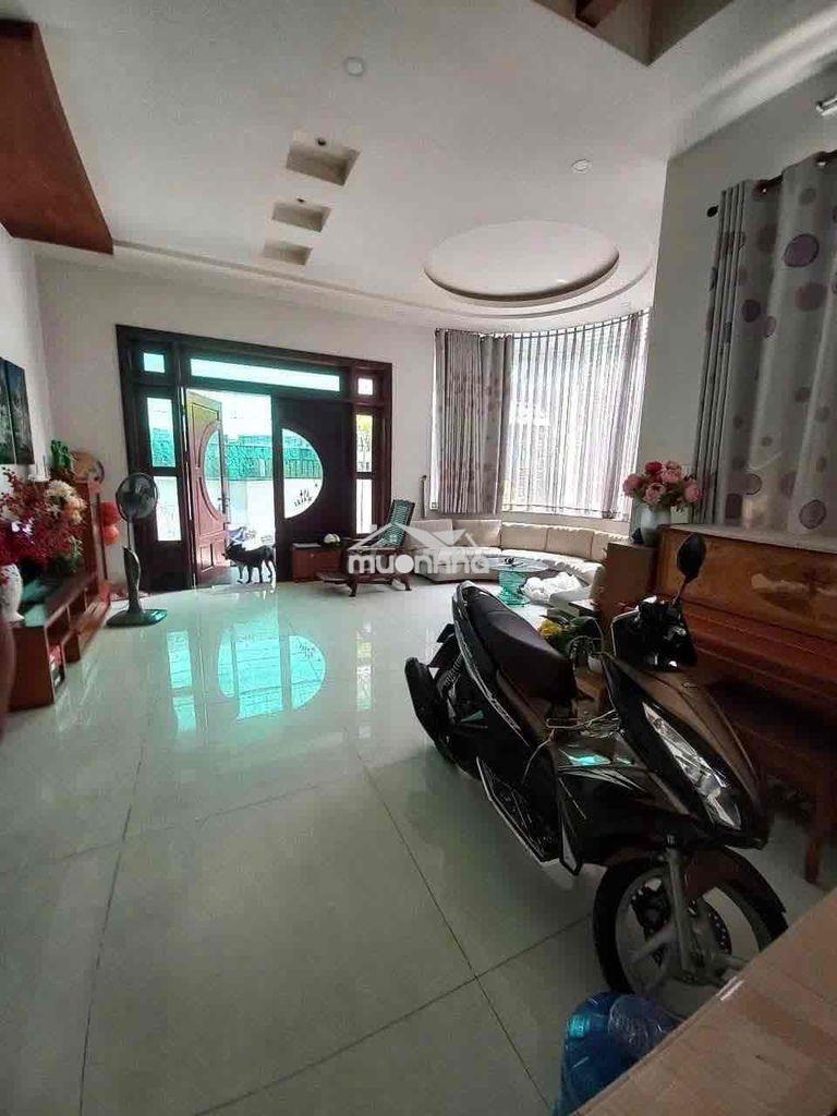 Biệt thự 17x17  khu vip phường 15 q11 - 3