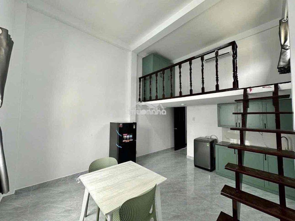 Phòng gác ngay tân sơn nhì, kế bên huit - 3