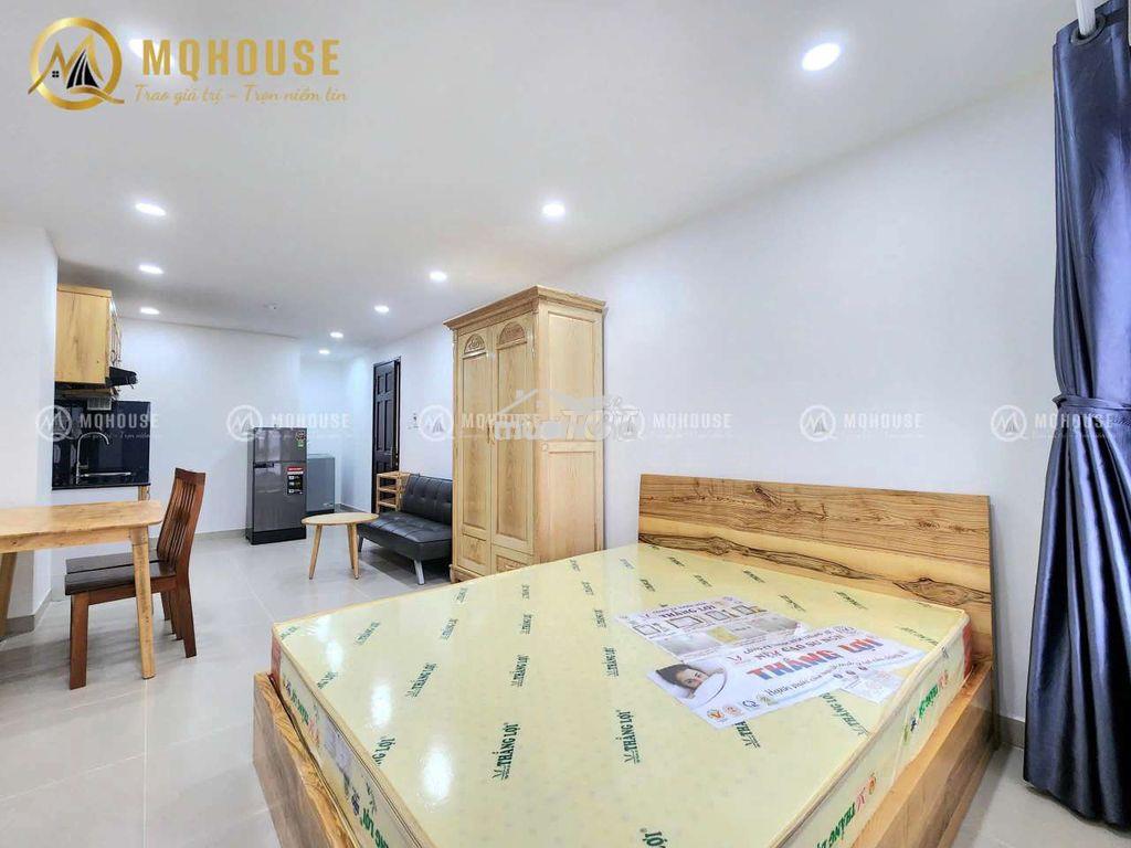Studio ban công thang máy có bảo vệ - 2