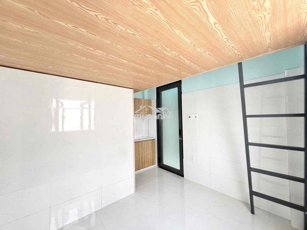 Phòng gác gần đại học văn lang có cửa sổ trời giá sinh viên - 3