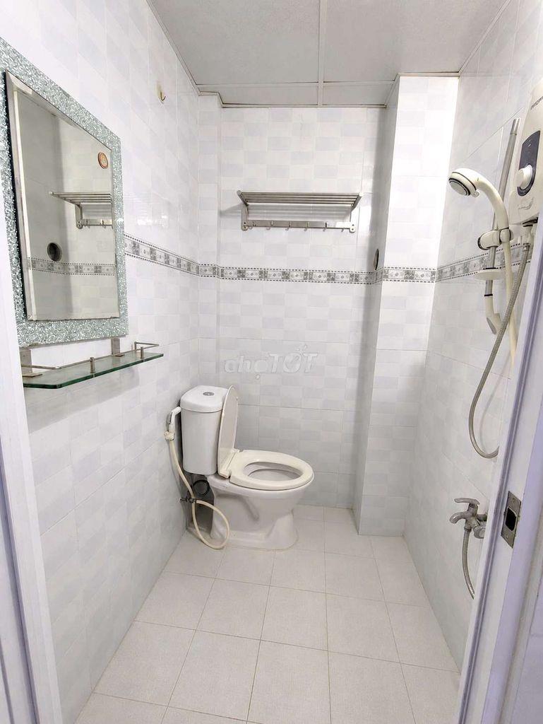 Hồng bàng quận 5 - gần đh y dược, 2 tầng 2pn - chỉ 3 tỷ xíu. - 3