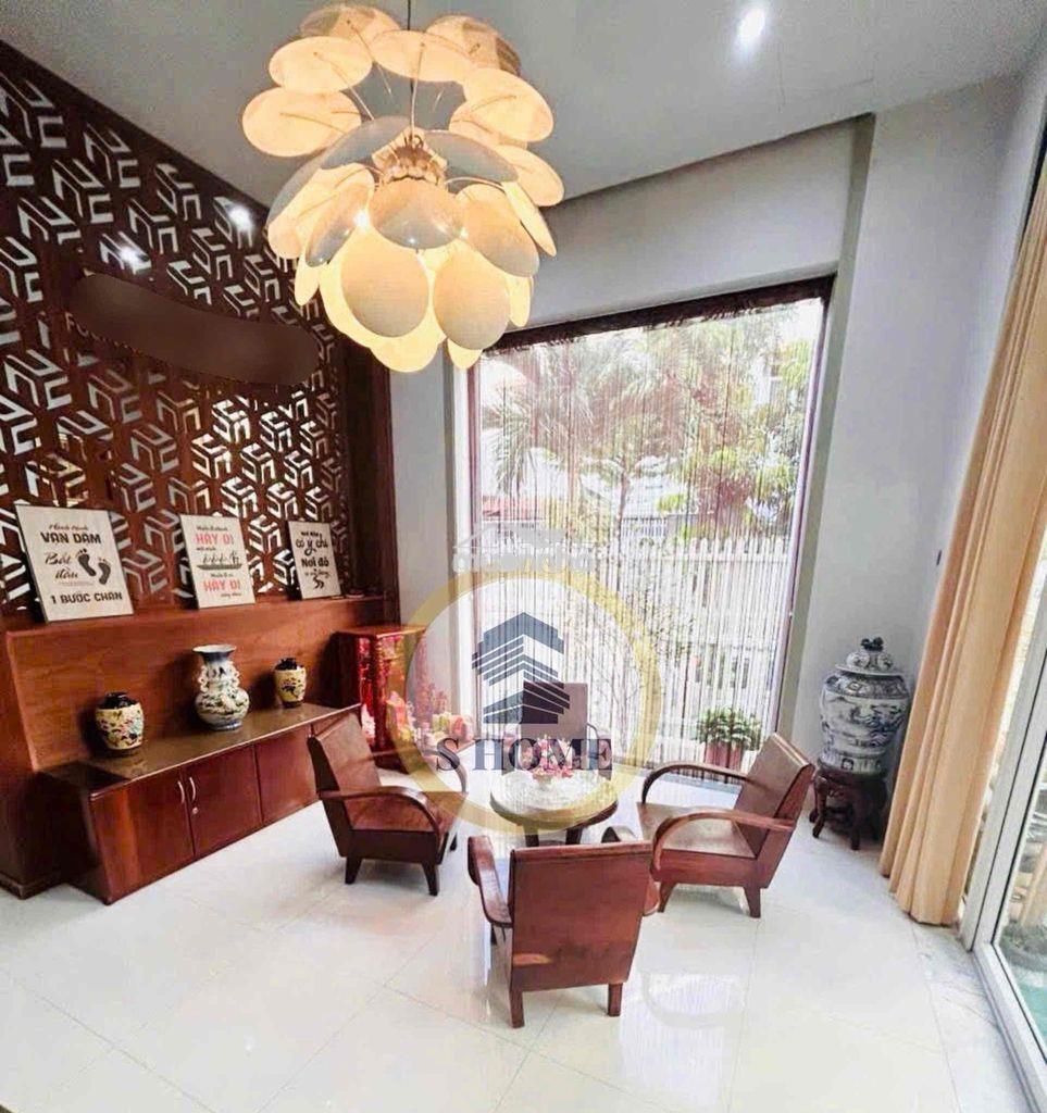 Cho thuê trệt biệt thự góc khu him lam - 200m2, sân vườn hồ cảnh quan - 4