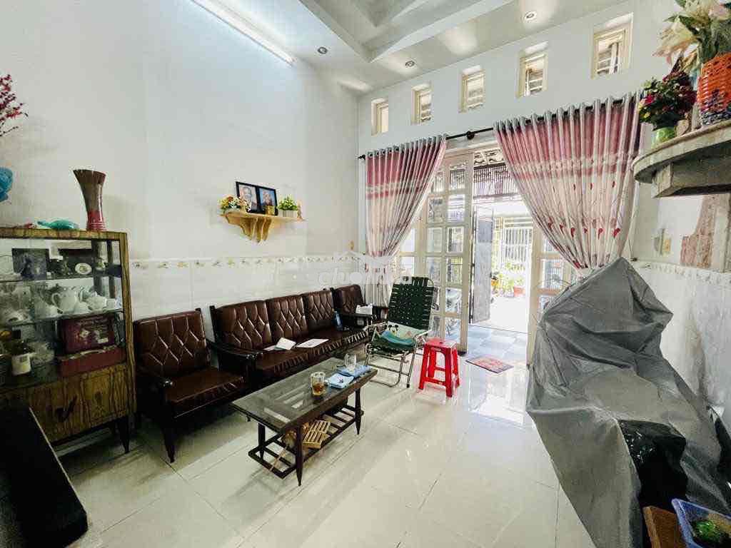 Nhà đường lê quang định – 48,3m² – nở hậu – hẻm xe hơi – chỉ 5,5đ - 4