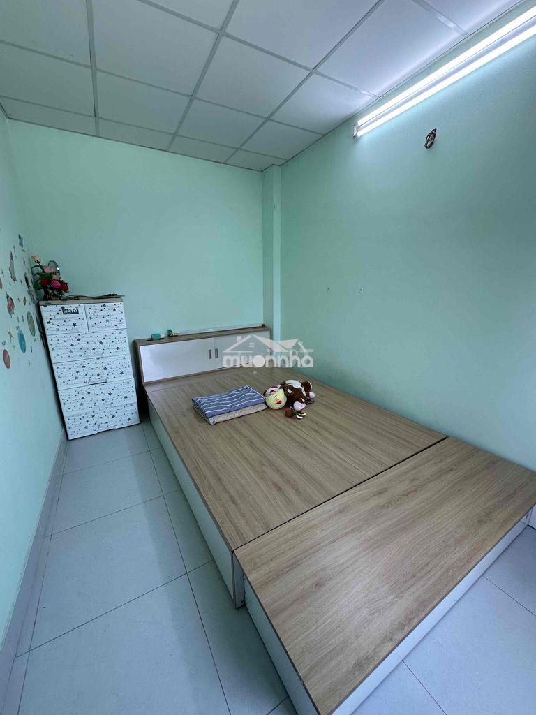 Phòng trống wc riêng ở gần đh công nghiệp 4 - đh gia định - 2