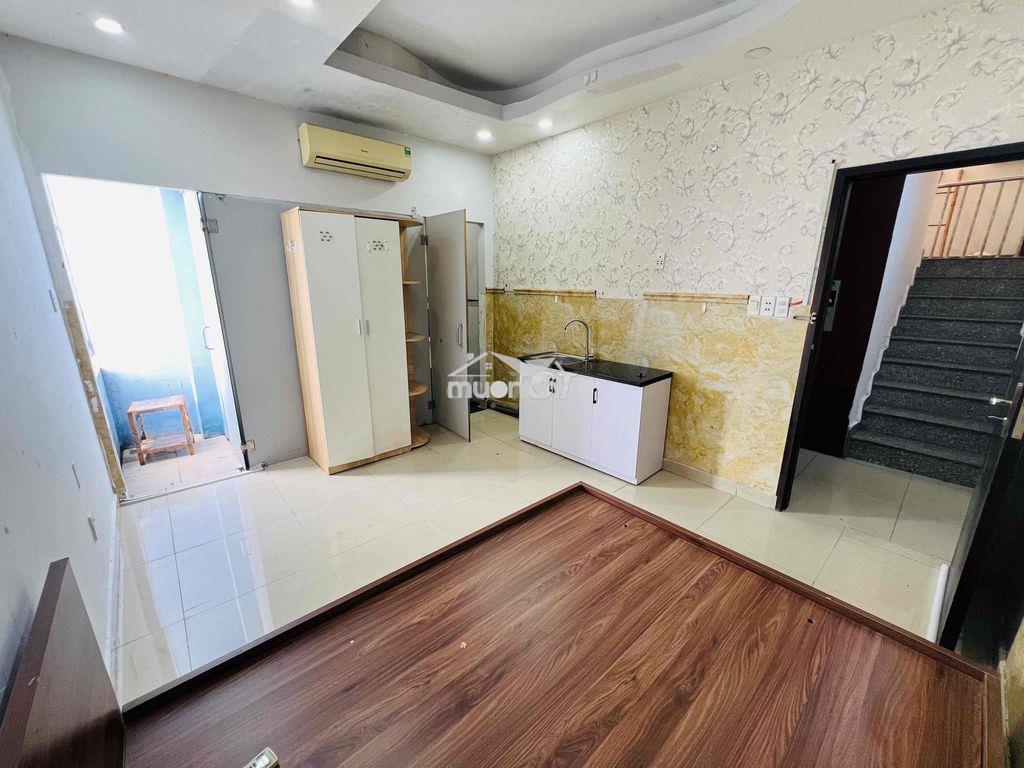 Cho thuê phòng studio, ban công, full nội thất, gần công viên phú lâm - 3