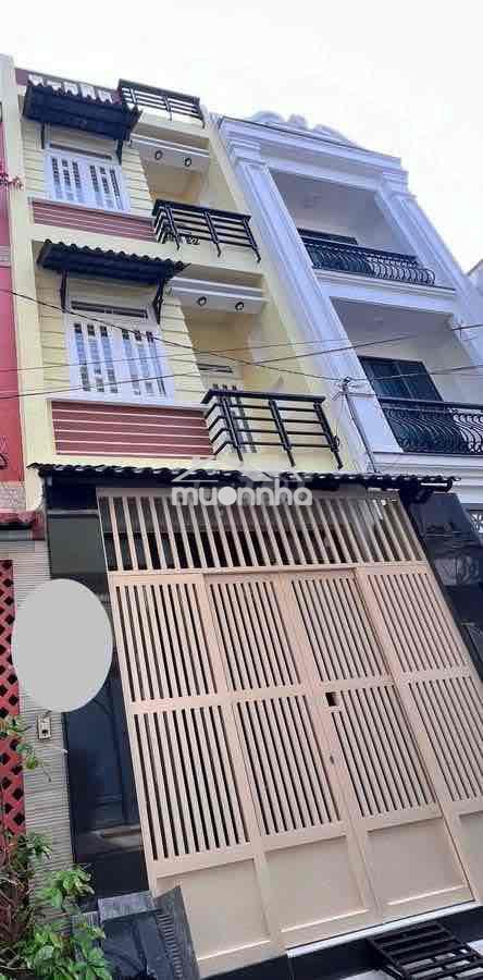 Nhà bán chính chủ 4,3 tỷ đường lê hồng phong p10.q10