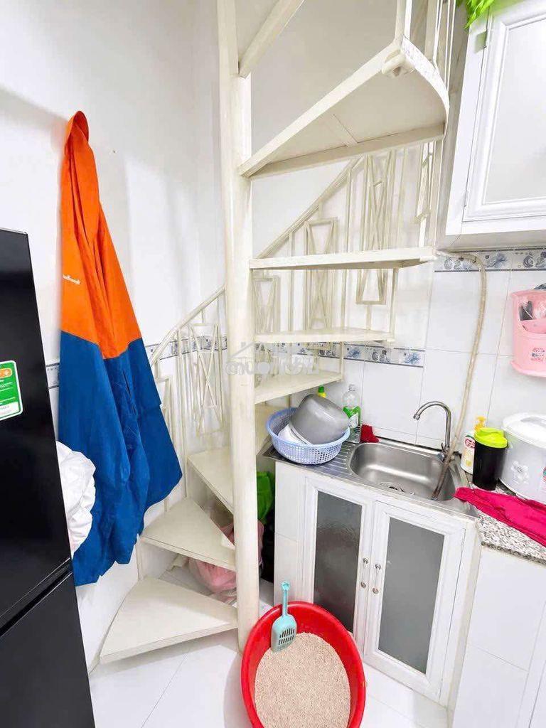 Nhà sổ hồng riêng hoàn công. - 2
