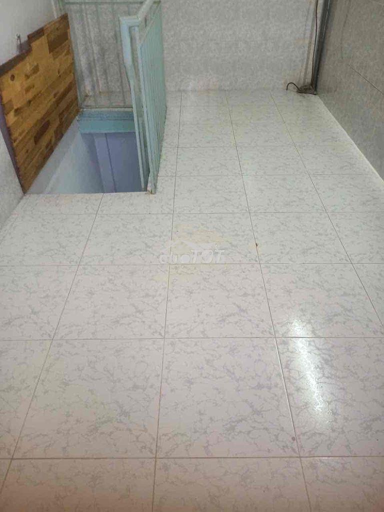 Nhà nhỏ giá tốt quận 6 - 4