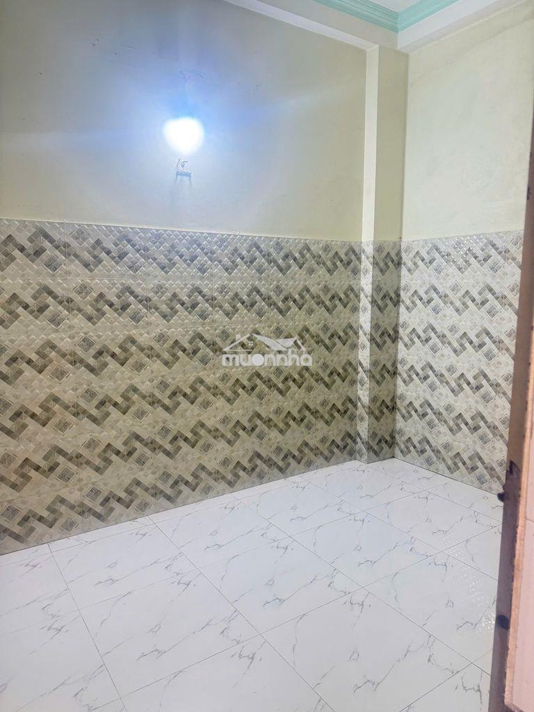 Cho thuê nhà 4x19 ( 3 tầng) gần sát chợ đầu mối hóc môn - 4