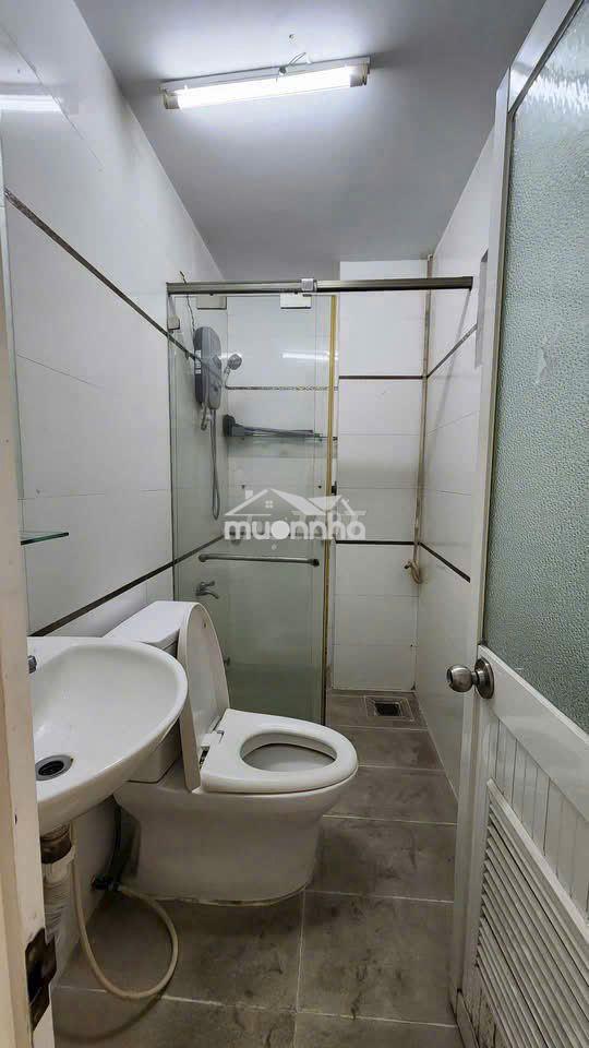 Cho thuê nhà hxh sư vạn hạnh, q10, 4pn, 3wc chỉ 28 triệu/tháng - 4