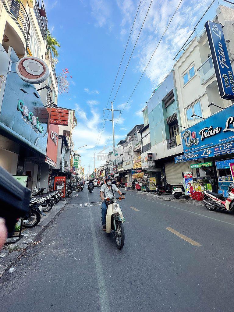 Cho thuê nhà văn chung p13 q.tân bình 5x22 4 tầng to đẹp rộng rãi rẻ