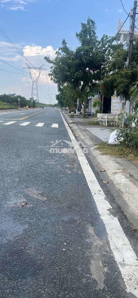 Cho thuê nhà xưởng – bến cát , bình dương
diện tích đất: 6.300m2 - 3