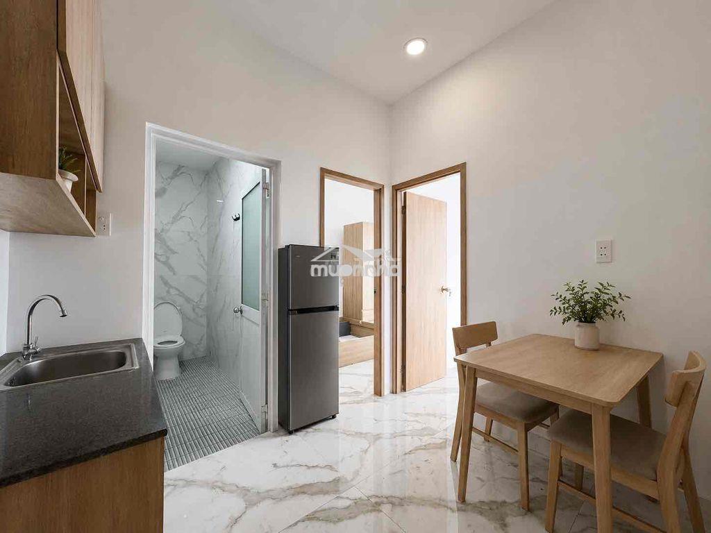 Khai trương căn hộ 2 phòng ngủ ban công mới 100% gân ngã tư hàng xanh - 2