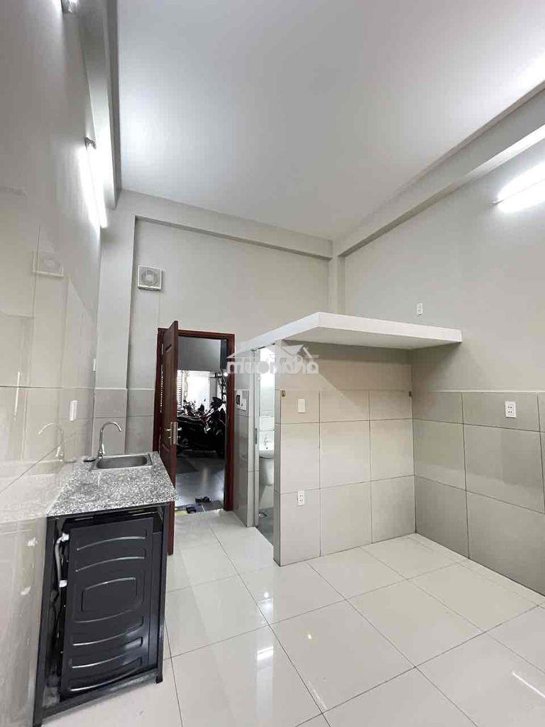 Phòng mới giá mềm ngay ueh văn hiến - 2