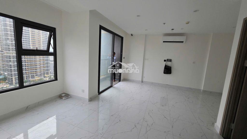 Cắt lỗ 1 tỷ ? - bs12 2pn+ 69m2 view quảng trường gốc 5ty5 còn 4ty4 - 4