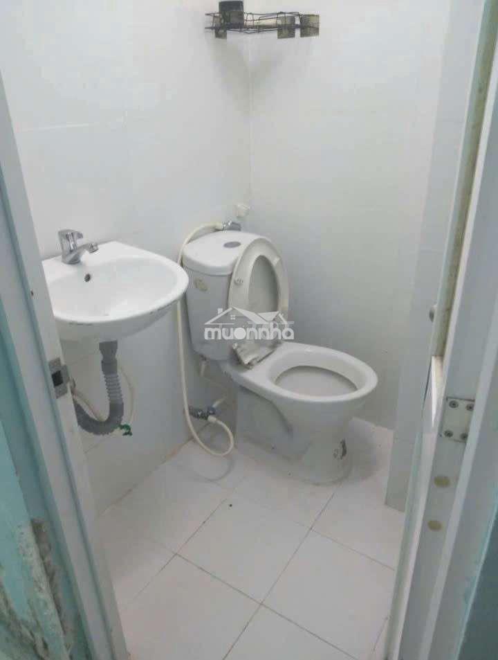 Cho thuê nhà nhỏ trần bình trọng bình thạnh - 4