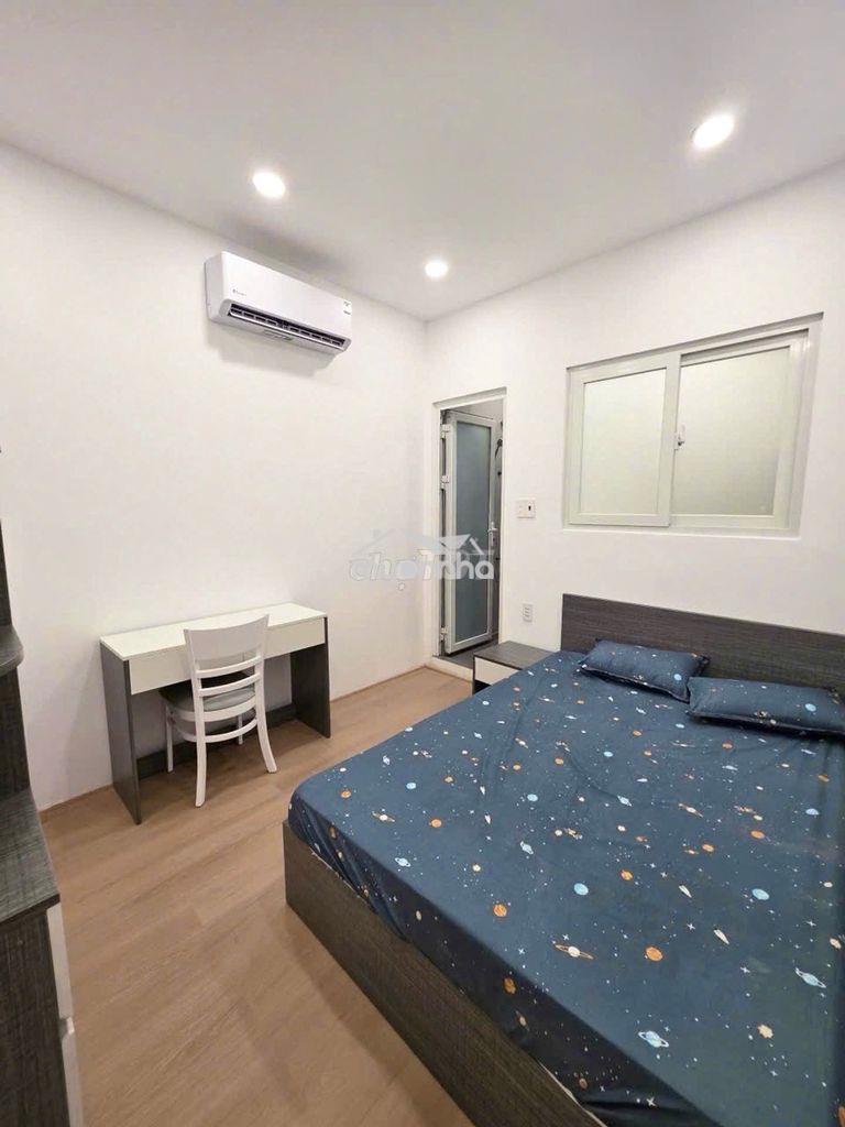 Chung cư lạc long quân , q11, sổ riêng chỉ 2ty2 có nội thất 2pn  - 4