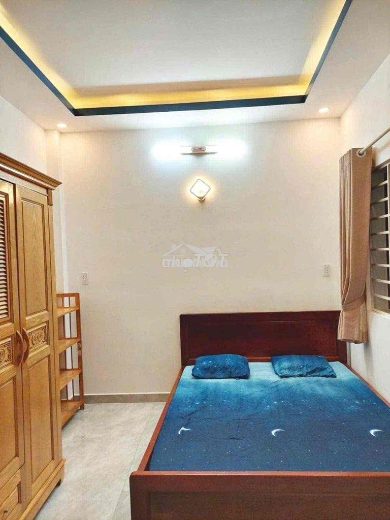Cho thuê nhà 2lầu st full nội thất(4pn - 3wc) nguyễn kiệm 15tr - 4
