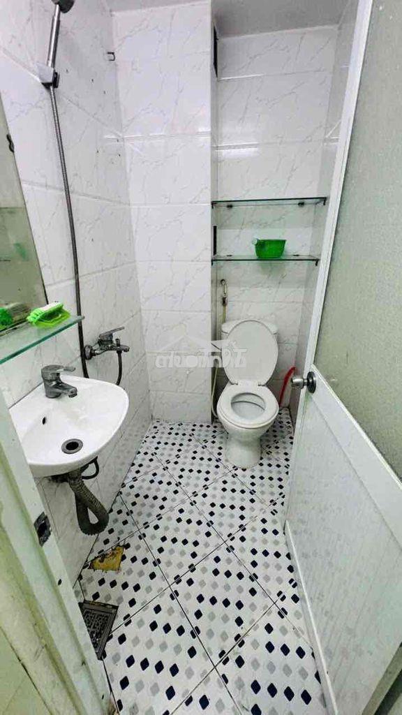 💰💰💰 Trệt 2lầu 4pn 3wc - nhóm bạn sinh viên ở thoải mái - 4