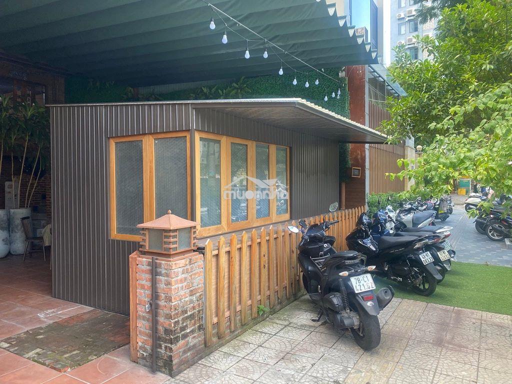 Ki-ốt bán đồ ăn - 2