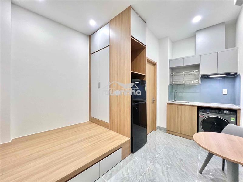 Studio mới 100%_full nội thất, có thang máy, free xe sạch sẽ, an ninh