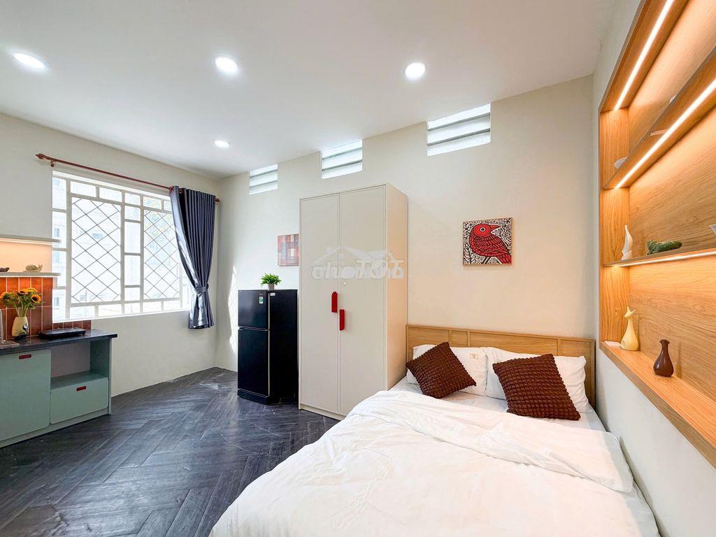 Studio cửa sổ ngay trần quang diệu- nguyễn văn trỗi, tt q3 - 2