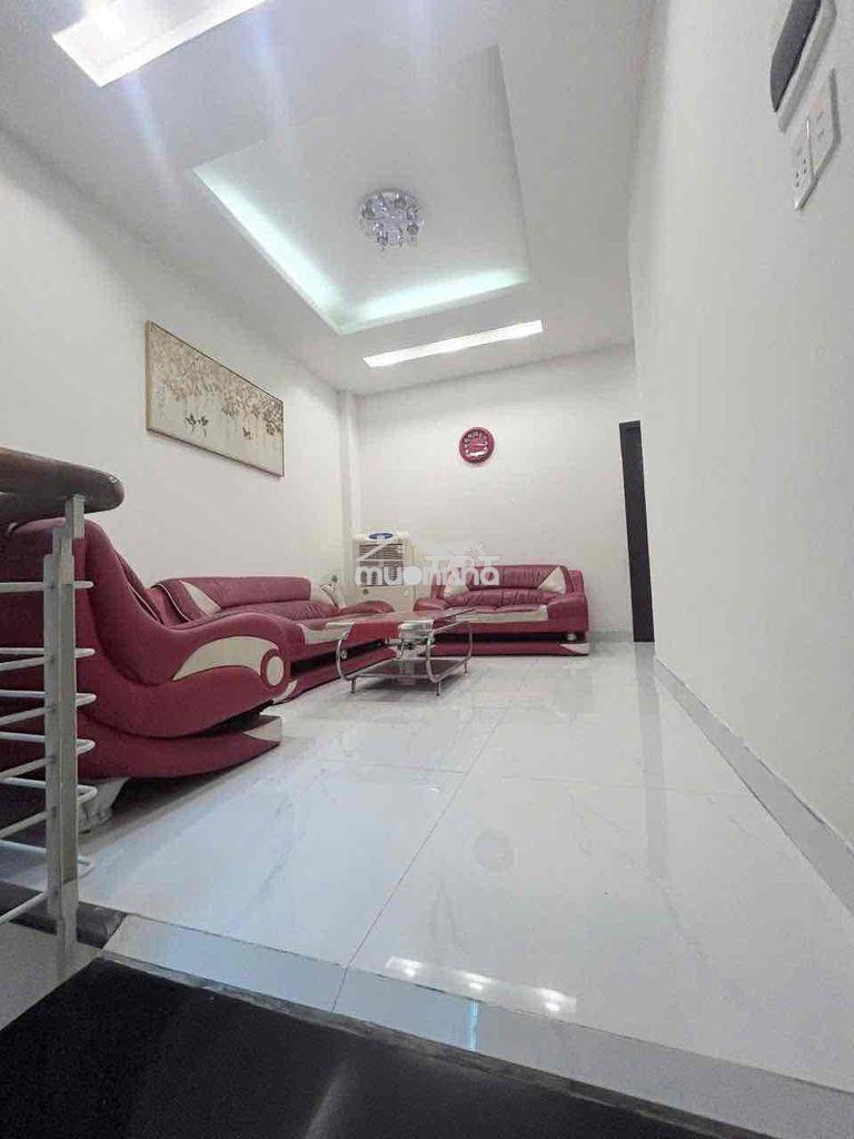 Cho thuê nhà mặt tiền đường 3/2, 4 tầng, 100m², kinh doanh tốt - 3