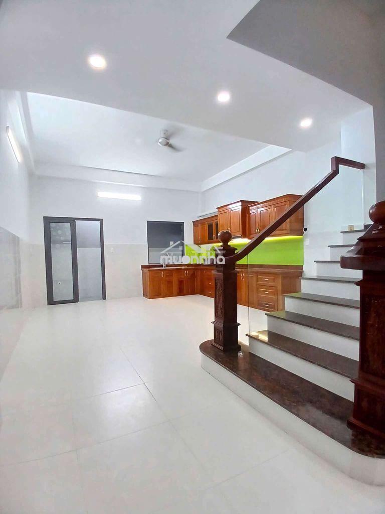 Nhỉnh 7 tỷ- gò dầu, tân phú. dt 5x17- 3 lầu mới- 4pn, 6wc vào ở ngay - 4