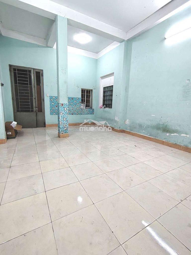 Phòng trọ 32m2 siêu rộng, đường thoại ngọc hầu, q.tân phú, giá 2,5tr - 3