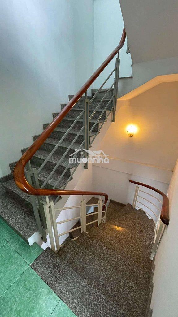 Nhà 3 tầng,68 m2 hẻm ô tô, q12 chỉ 4,3 tỷ
