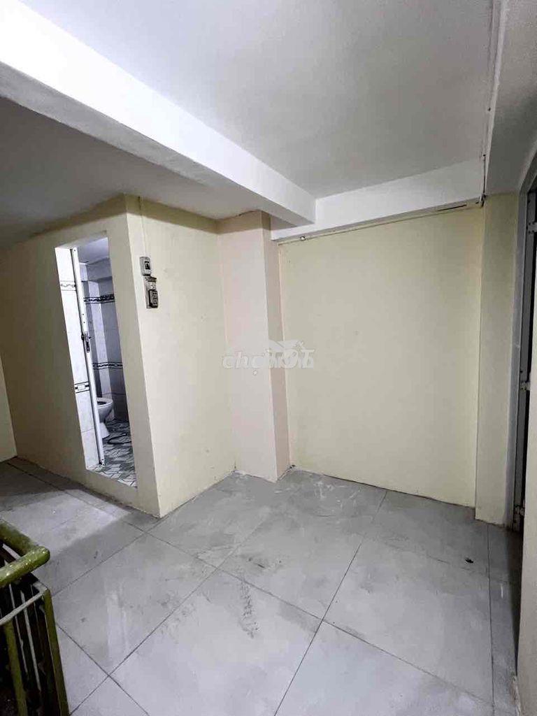 Cho thuê nhà nguyên căn 1 trệt 3 lầu - phan văn trị phường an đông - 3