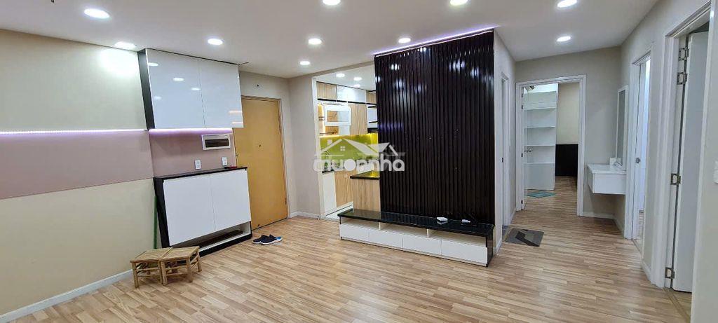 Cho thuê căn góc 3 phòng ngủ view quận 1 có nội thất - 2