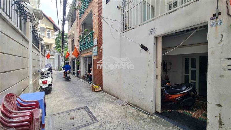 Bán nhà 3 tầng+st (4,1x10,5m). kế bên đh hồng bàng, p.gia định, tp.hcm