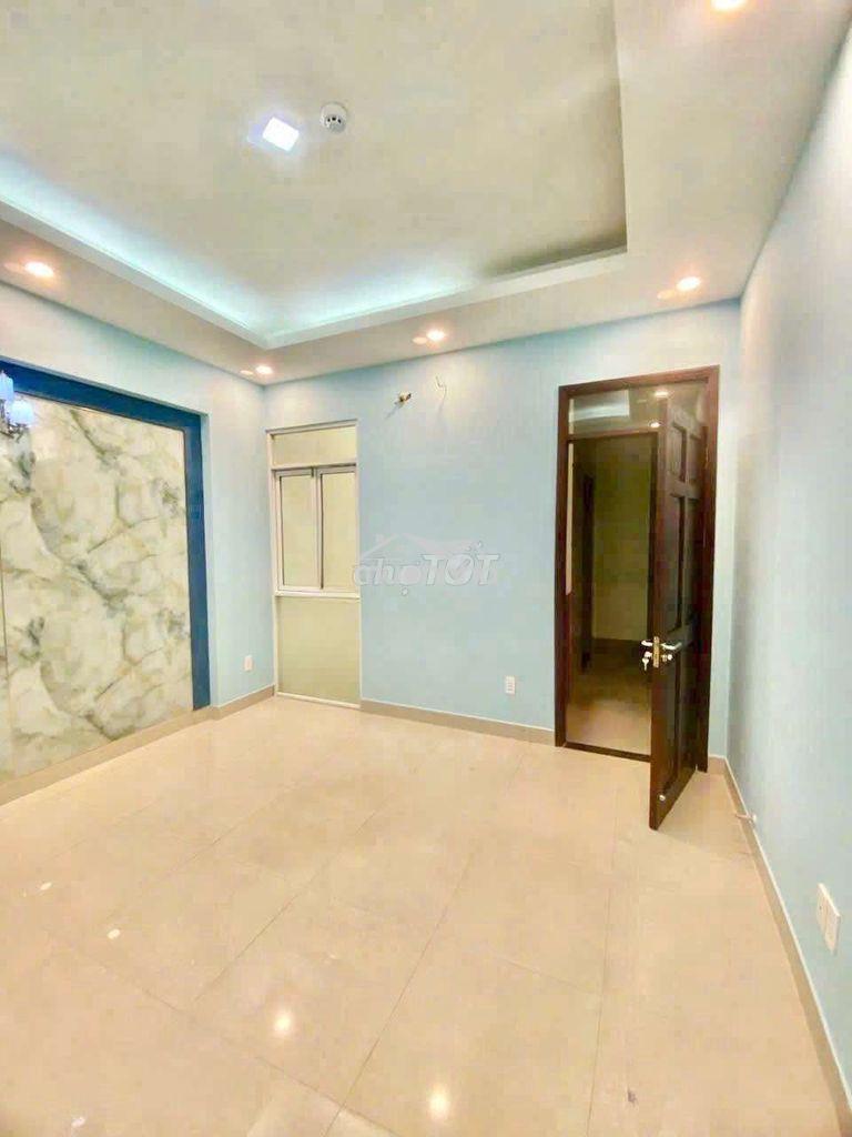 Cho thuê góc 2mt giáp tên lửa dt 4*20m - 2