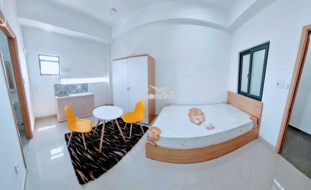 Phòng đẩy đủ nội thất ngay ngã 4 thủ đức, hoàng diệu 2, gần spkt - 2