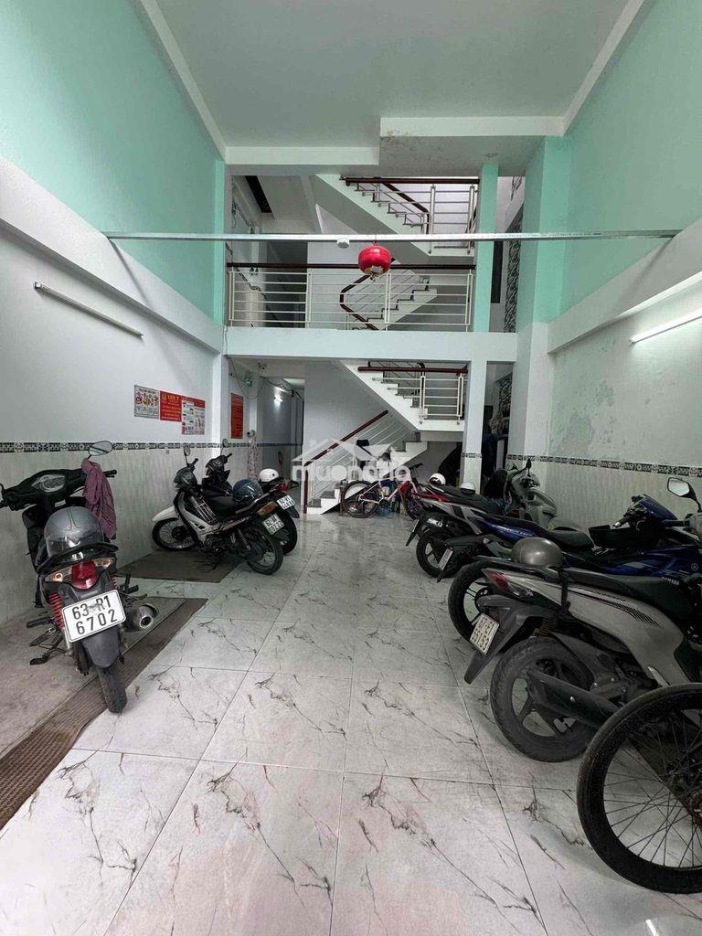 Nhà đúc 3,5 tấm quang trung phường 14 gò vấp dt: 82,7m2 - 3