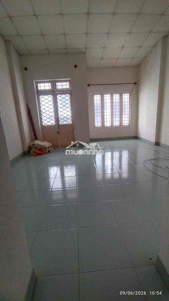 Cho thue nhà nguyên căn hai mt hẻm trươc sau gò dầu,dt:4,5x18,qtan phu - 3