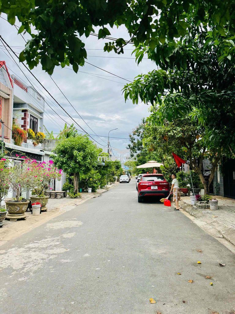 Đất khu bá tùng- ngũ hành sơn 3t8 vị trí đẹp dân đông
