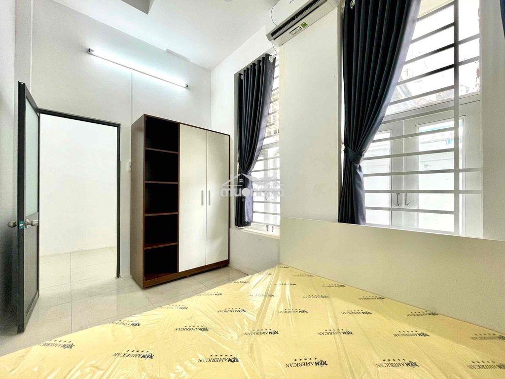 Cho thuê căn 2pn mới khai trương cách đh văn lang cs3 700m - 2