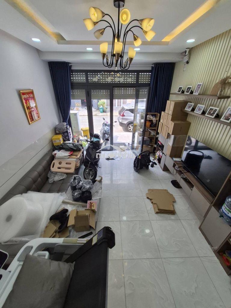Hiếm hxh 50m2, minh phụng, quận 11, chỉ 5.7 tỷ,