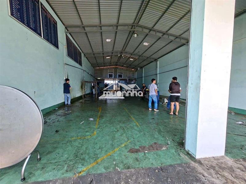 Chính chủ cho thuê nhà xưởng 300m2 giá thuê 19 triệu/ tháng