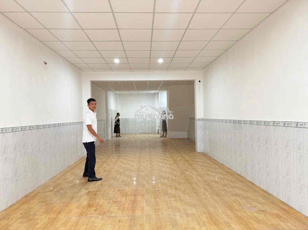Mặt tiền đại lộ bình dương ngay phố ngân hàng gần becamex - 2