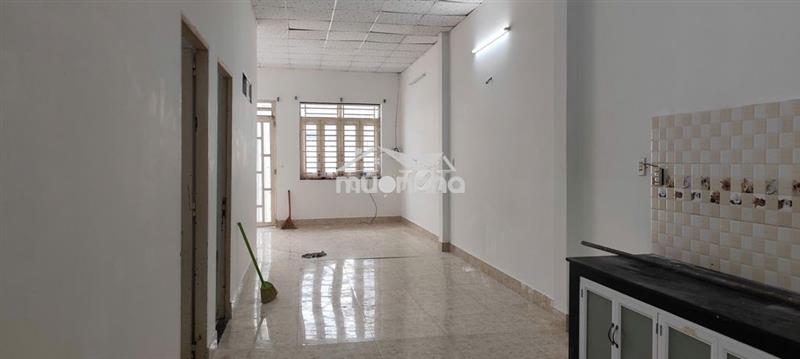 Cho thuê nhà 6 x 22m rộng rãi, gần aeon bình tân ,tháng 8 giao nhà.
