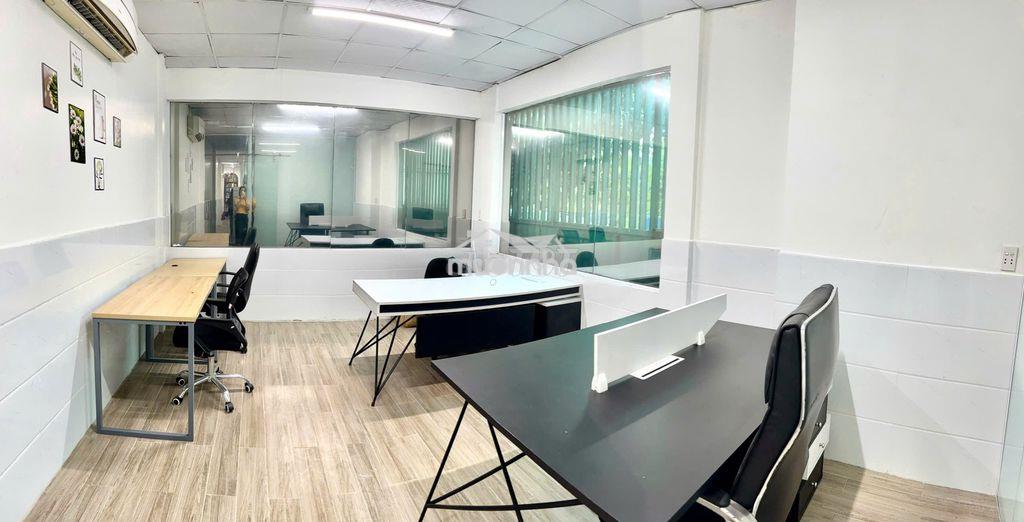 Văn phòng quận 1 cho 8-10 nhân sự có sẵn nội thất vào làm việc ngay - 3