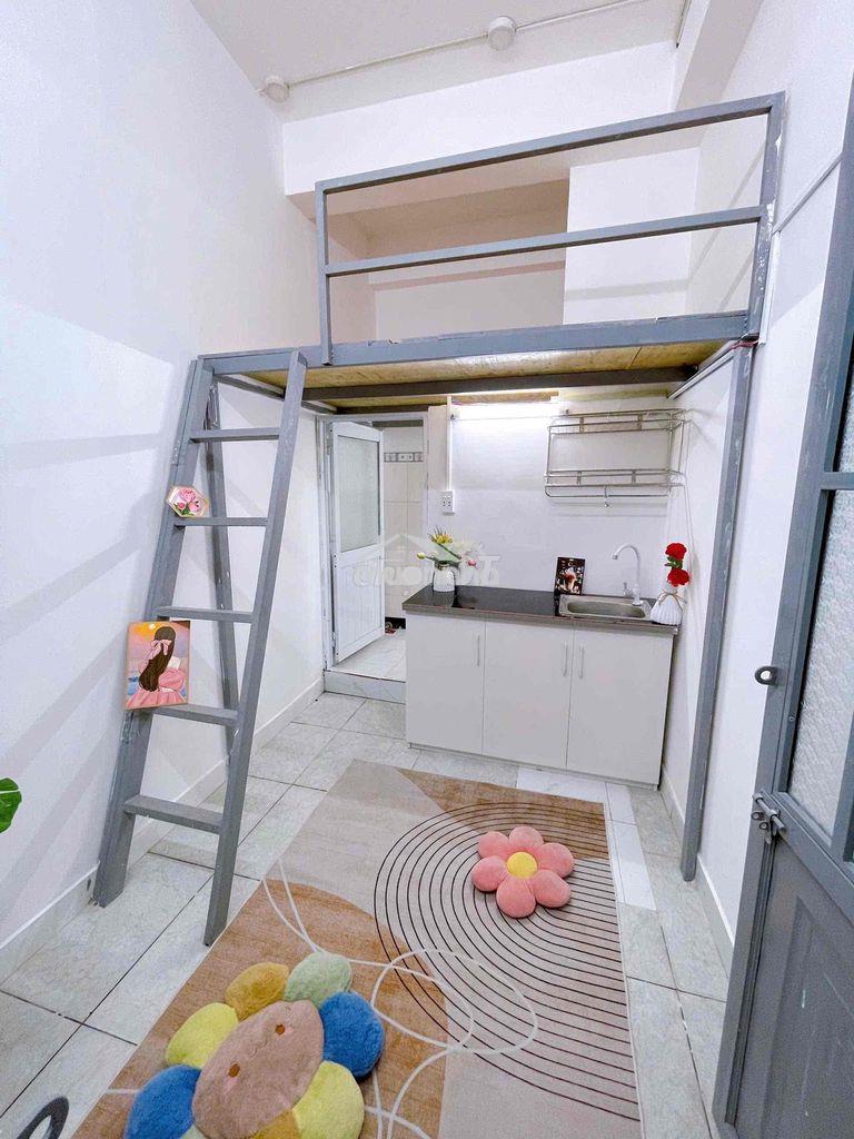 Cho thuê phòng gác cao mới 100% - giá rẻ - gần vhu - hoà bình đầm sen - 2